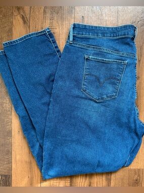 Levi's 311 Shaping Skinny Blue Denim Jeans